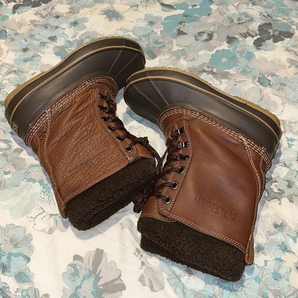 LL Bean Mens 8 “ Bean Boot Like New Condition - Picture 6 of 16